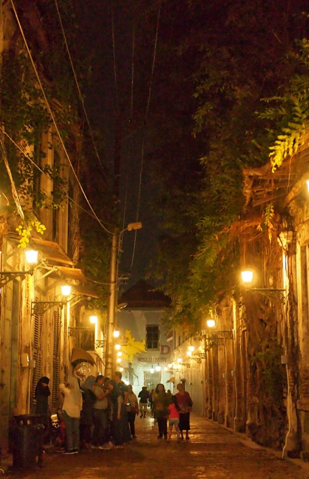 Sudut kota di waktu malam